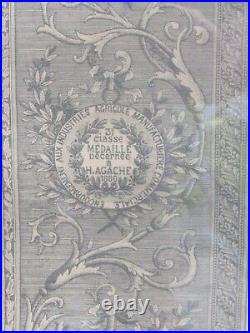 Exceptionnel Cadre Diplôme Tisse Médaille Exposition Universelle Paris 1900 Etc