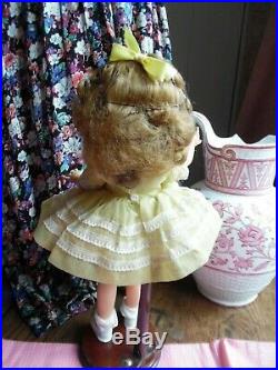Jolie poupée IDEAL SHIRLEY TEMPLE tt d'origine 37 cm