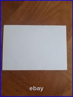 Julien GRACQ, écrivain (1910-2007), Carte autographe signée sur bristol