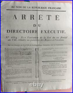 Lot de 11 affiches révolutionnaires relatives aux rentes et pensions, SAINTES