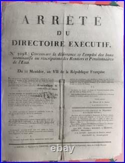Lot de 11 affiches révolutionnaires relatives aux rentes et pensions, SAINTES