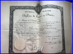 Lot de 8 DIPLOMES de LICENCIE EN DROIT de 1900 à 1906 sur papier parcheminé