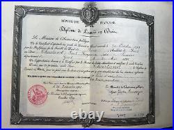 Lot de 8 DIPLÔMES de LICENCIE EN DROIT de 1908 à 1911 sur papier parcheminé