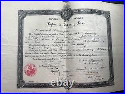 Lot de 8 DIPLÔMES de LICENCIE EN DROIT de 1908 à 1911 sur papier parcheminé