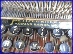 Machine à écrire de collection Fox 4 de 1903