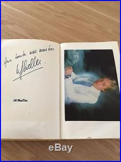 Spectacle / Livre D'autographes Renaud, Dalida, Brassens, Coluche, Souchon